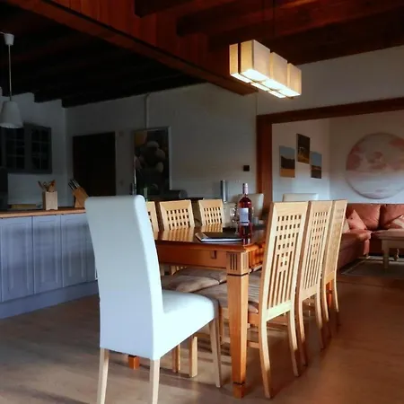 Eifelcottage Eichhornchen Nyaraló