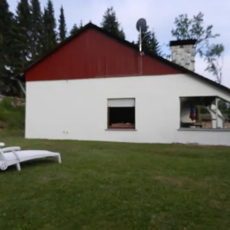 Eifelcottage Eichhornchen * Ulmen