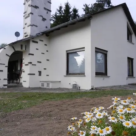Eifelcottage Eichhornchen Nyaraló